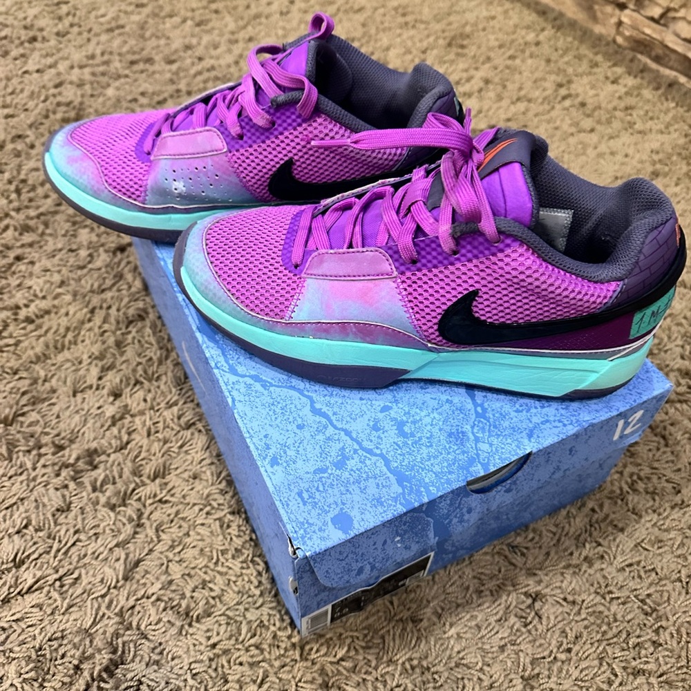 Nike JA 1 Xmas basketball shoes